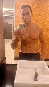 cricixus09 Public صورة واحدة|cricixus09 Public صورتان|cricixus09 Public  4 صور|cricixus09 Public  4 صورة