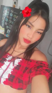 AngieRuby's XXX Nude Photo 4