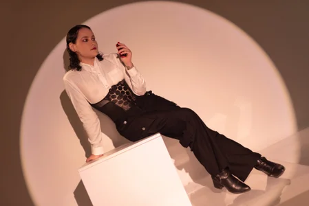 AnnyThompson_ Lass uns rauchen Pic