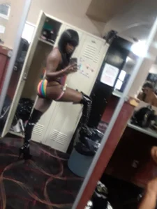 Public de msdeedee  photos