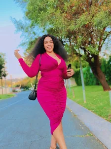 Kinkyphatass Public Foto 8