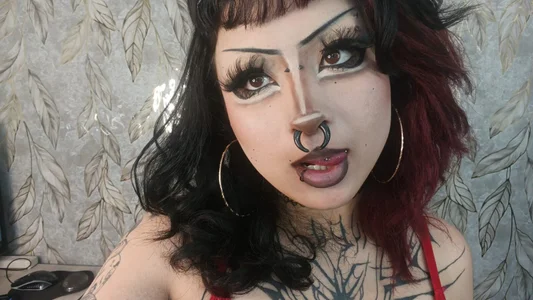 agatha_darkdoll: Public ( фото)