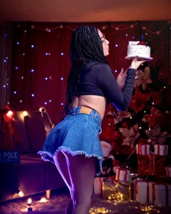 tony_and_sophia Happy Birthday To Me Pic