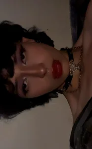 Do I look beautiful without a wig? od Oasis_fairy_  2 snímek