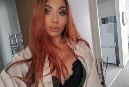 lauriexx: Public ( 2 фото)