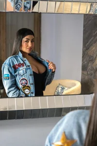 VictoriaBennetX 🖤Casual & Sexy💙 Pic 3