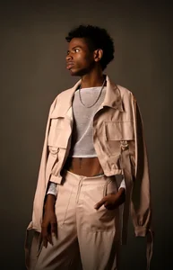 AllexJacob Elegants  5. fénykép