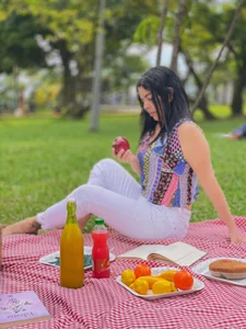 loress_ass_maturedía de picnic图片