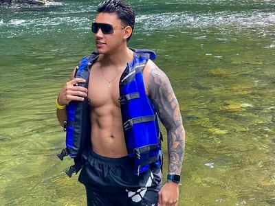 Noah_Avery ME ❤️‍🔥 Poză 5