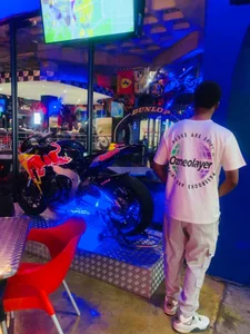 Lilsavvy Public Εικόνα 2