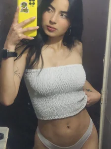 mia__evans_ Public slika 3