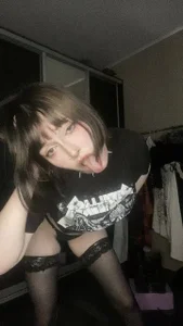 virusDoll Public Foto 3