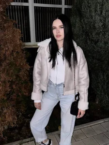 JenniferHowardd Public  5. fénykép