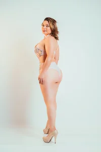 Sexy Milf 🔥 de AuroraRojas Foto 4