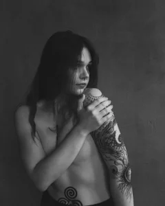 cranberry_hot me ;3 Pic 3