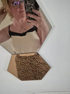 LiquidLeonie Felixx  4টি ছবি