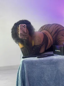 MalaikaBrown 🔥 Forbidden Pleasures Immagine  3