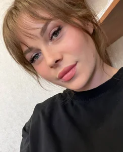 JaquelineLuttman Public Pic 2