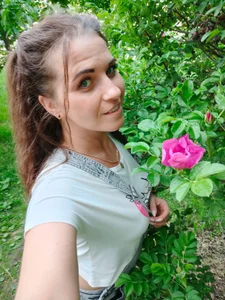 masha19981 Public  8টি ছবি