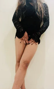 deepika-roy Public รูป 