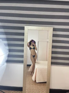LillyDolls23 mirror Pic 2