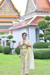 Megwild When in thailand Foto 2