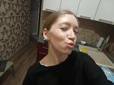 Angela<3