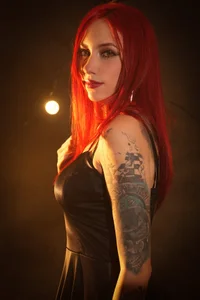 Ema_Jonees I don't show everything ... just enough for you to want more! Foto