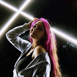 NicoleWeslley Public Pic 5