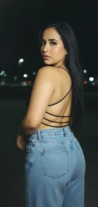 shannon_queen- What do you think I am?👑🖤⛓️ Gambar