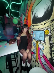 A little walk de cuteezoe  9 photos