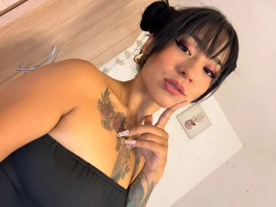 Liahdiaz_ Little miss trouble in black 🖤  😈 Poză 4