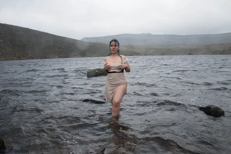 celine_sweet Do I look like a Viking or a mermaid? зображення 2