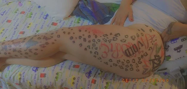 StephthickbaddieのMe youの 2枚の写真