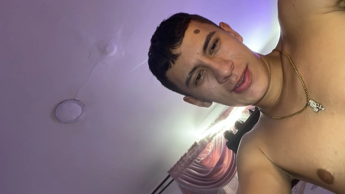 Трендове зображення  2591 Jereth_Boy