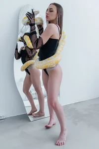 SaraCros Snake time Pic 7