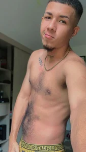 Sir_kev66 kullanıcısının snigg my hairy albümü -  fotoğraf