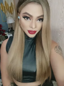 AlisonCox Pretty alison 圖片