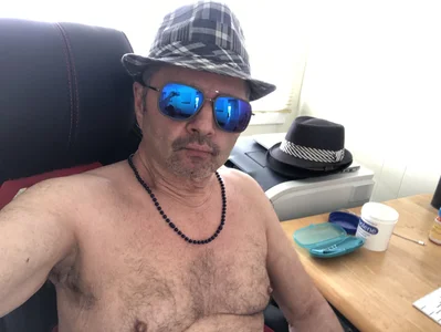 hotdadbod Blue Hat/Blue Sunglasses-You All Liked It! Foto 3