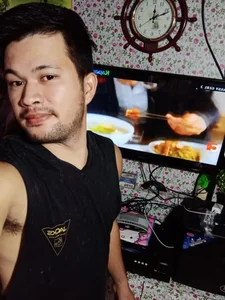 HairyHottestpinoyHandsome kullanıcısının Public albümü -  6 fotoğraf