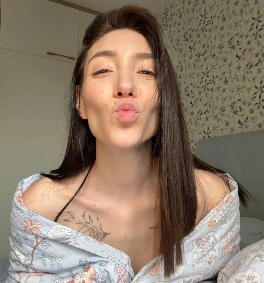 BallerinaCappuccino_ Public Immagine 