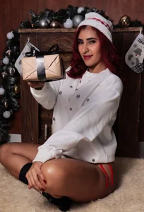 lorrayne_のNight of desire 🎄の 2枚の写真