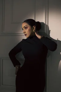 LIAH_IZUMI Black Dress Pic 9