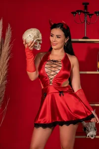 scarlet_edwars Happy halloween👻🎃 Pic 3