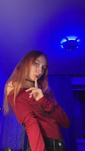 Redd_FoxyyPublic Bild 3