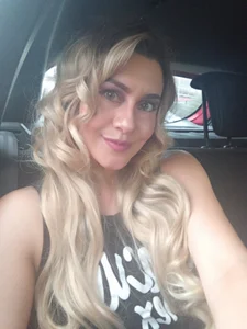 long blonde hair od Chanelll_Taylorr_  7 snímek