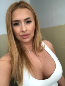 Aneri Life with me Foto 9