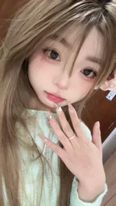 xiaoxi-12 Public Pic