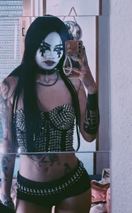 _sakae_ 𝕮𝖑𝖆𝖚𝖉𝖎𝖆 𝖗𝖊𝖖𝖚𝖎𝖊𝖒 𝖈𝖍𝖊𝖛𝖆𝖑𝖎𝖊𝖗 𝖛𝖆𝖒𝖕𝖎𝖗𝖊 𝖈𝖔𝖒𝖎𝖈 Pic 4