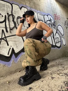 OopsBigTits GUARDING YOUR FANTASIES Foto 5